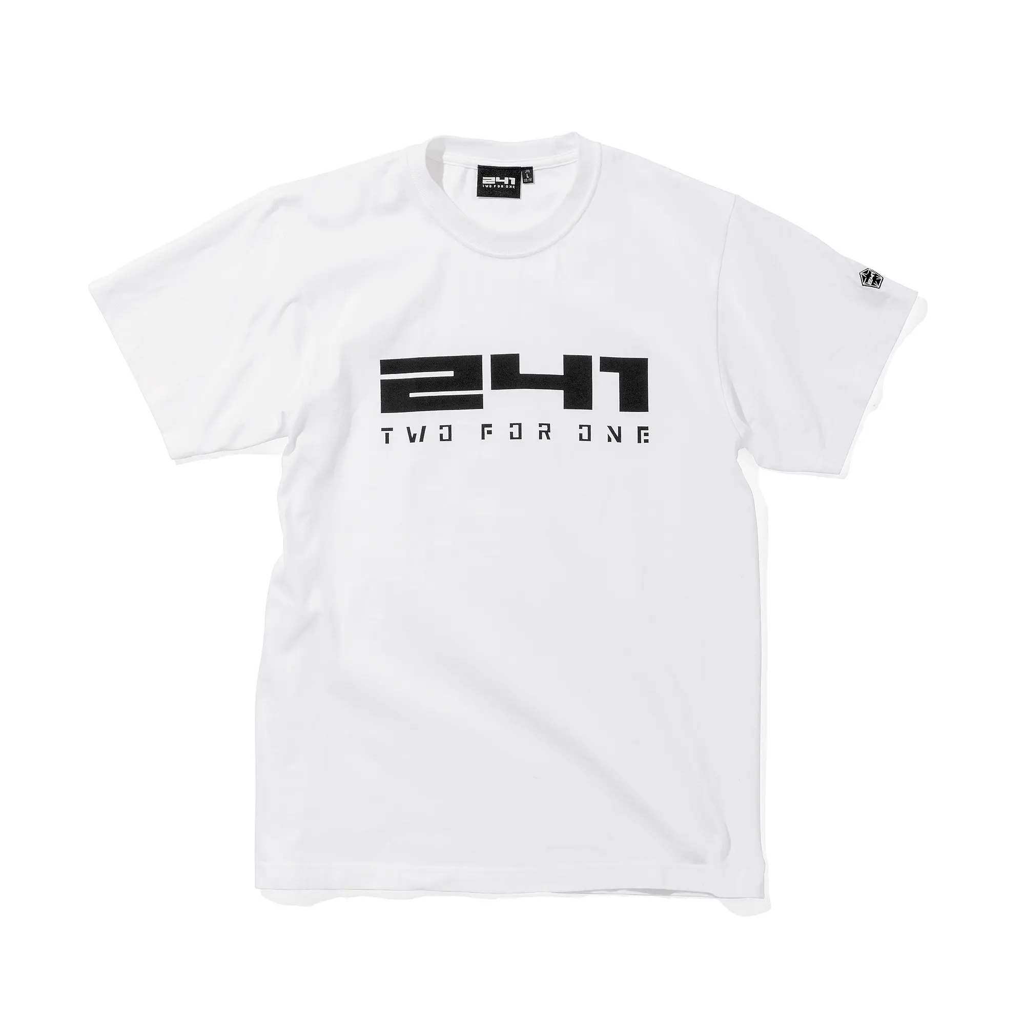 AREA241-BIG LOGO SS TEE
COLOR: WHITE
¥5,500(tax incl.) MB4301