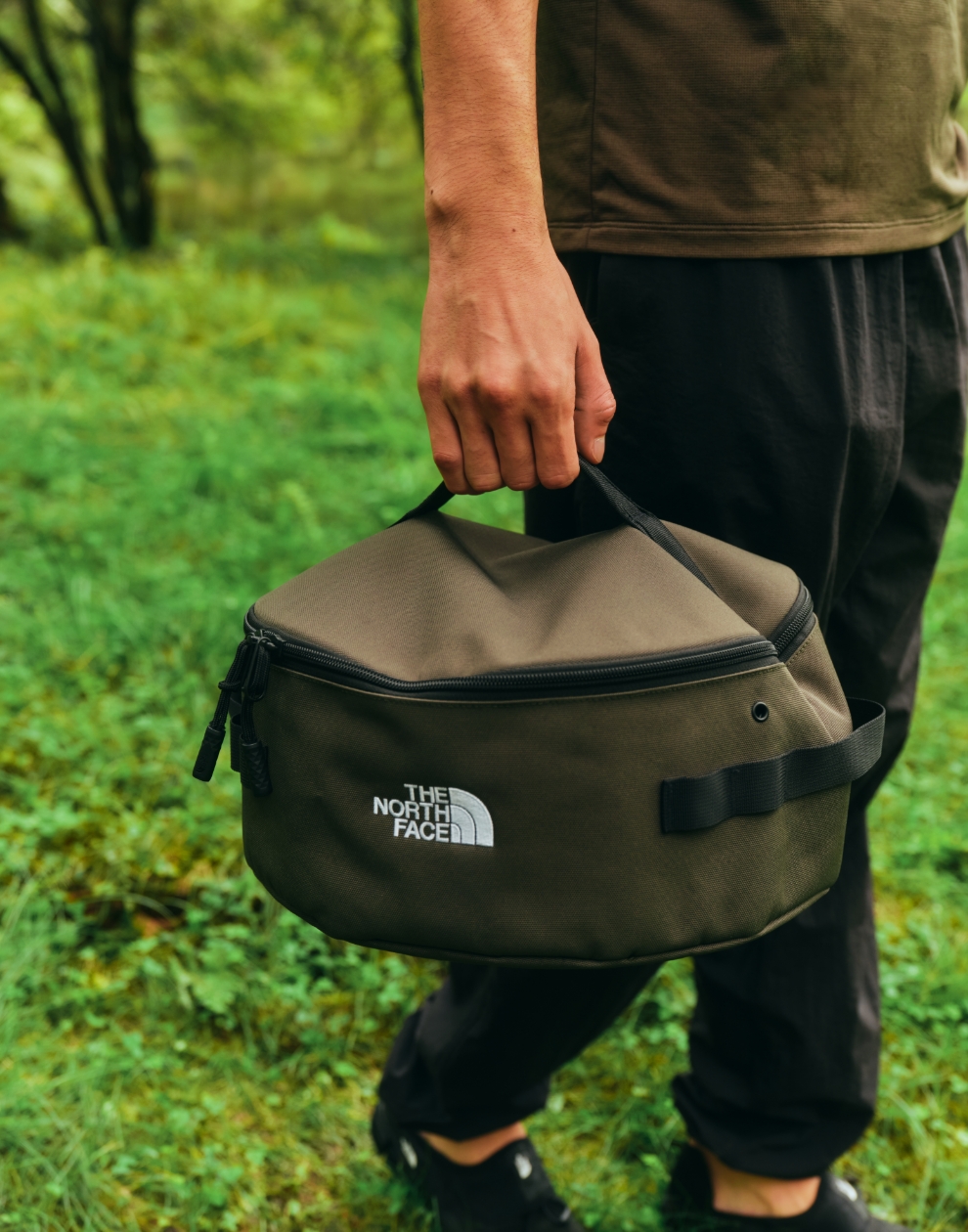 Fieludens® Dish Case L | Online Camp Store | THE NORTH FACE CAMP
