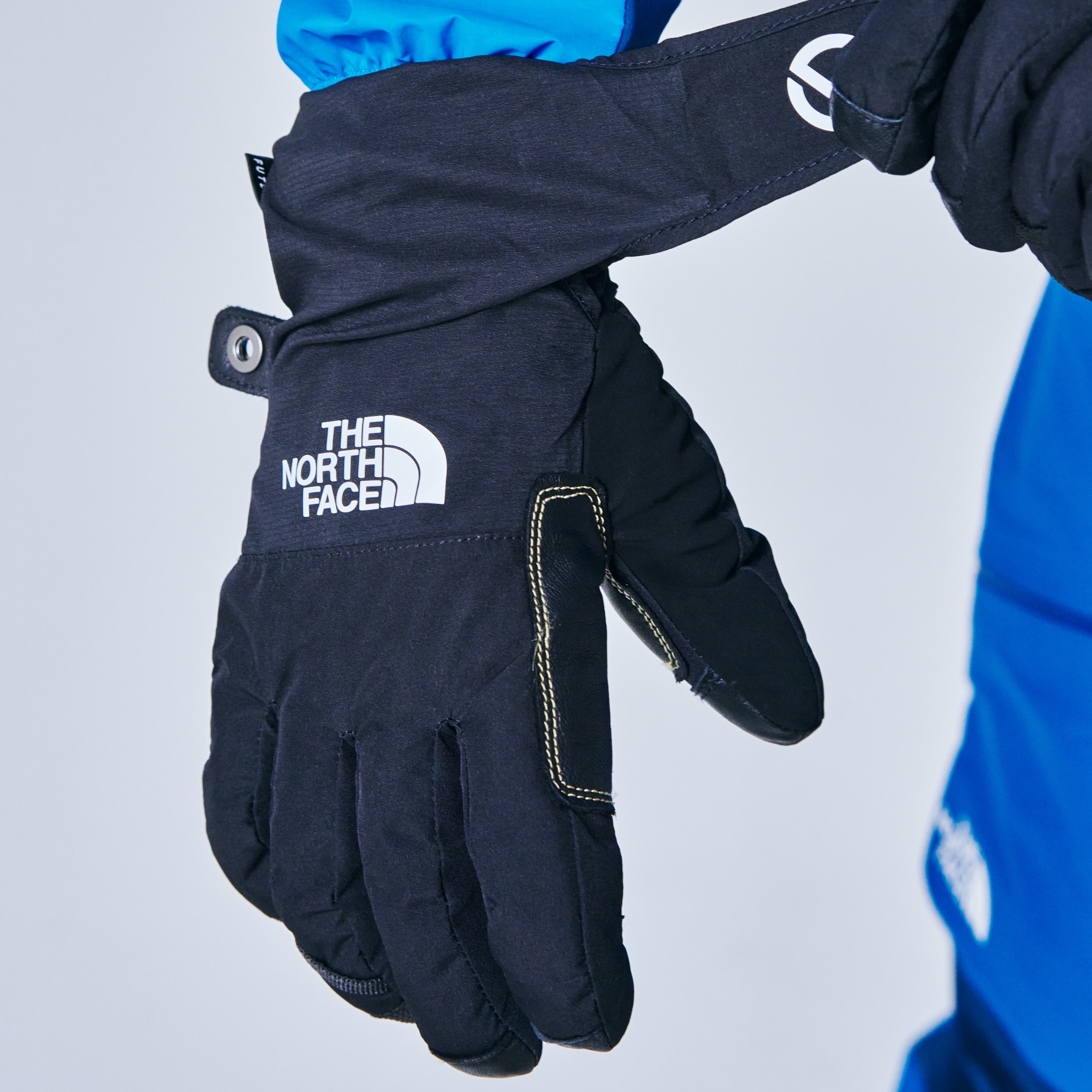 summit series gloves